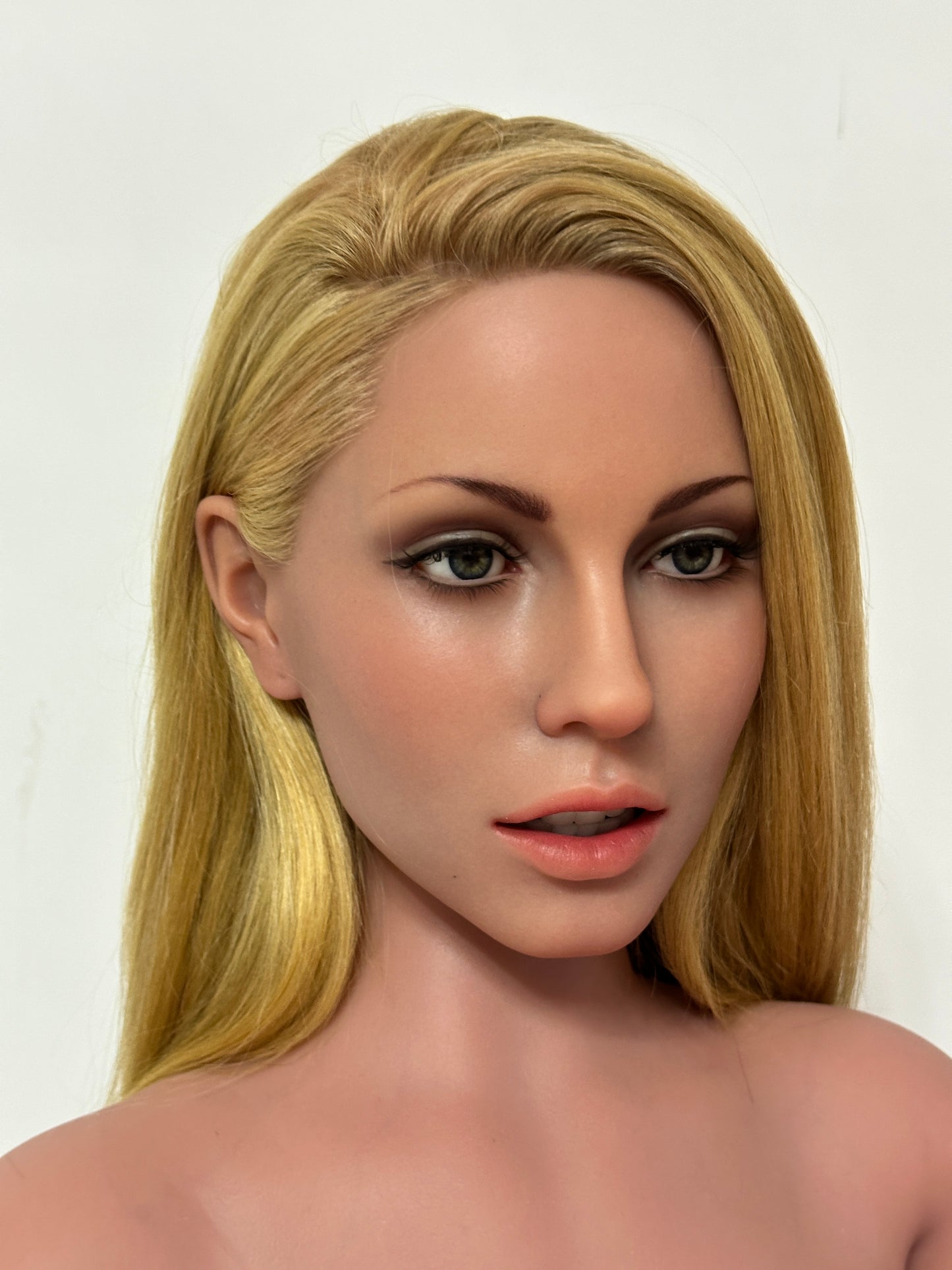 ZELEX SLE 165cm/5'5" D-Cup Silicone
