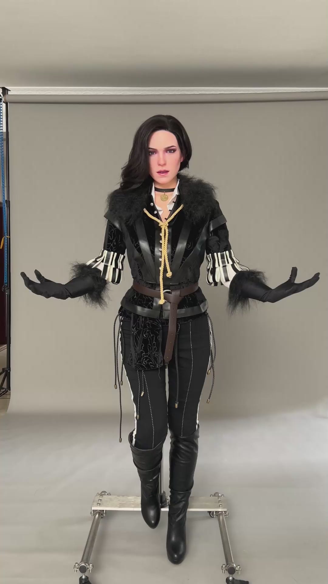 Load video: Game Lady Yennefer 168cm/5'6" E-Cup Silicone Doll
